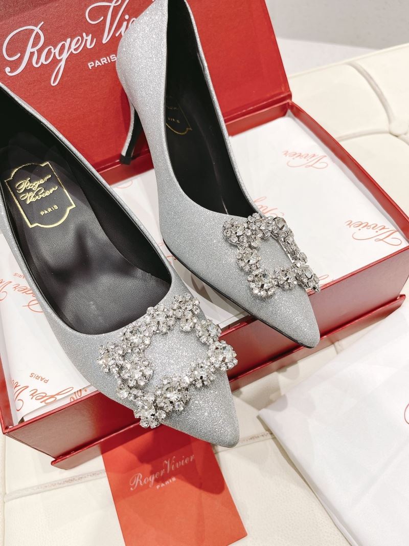 Roger Vivier flat shoes